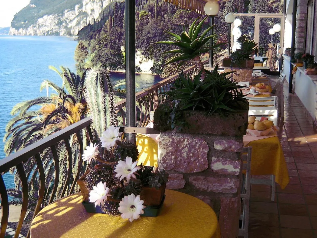 Hotel Forbisicle Tignale